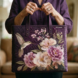 Bolso de Hombro Acolchado Morado con Colibrí y Orquídeas